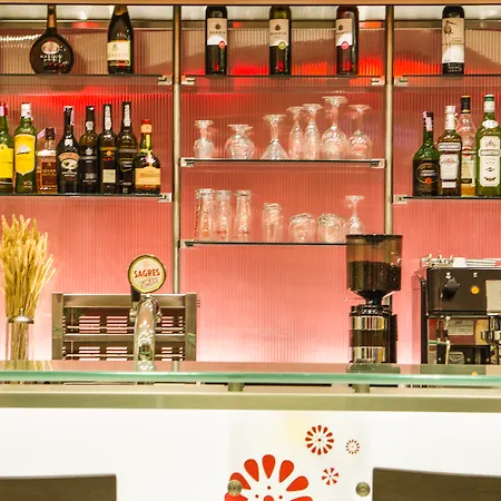 ホテル B&B Hotel Figueira Da Foz フィゲイラ・ダ・フォズ