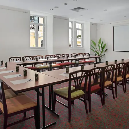 B&B Hotel Figueira Da Foz ホテル 3*