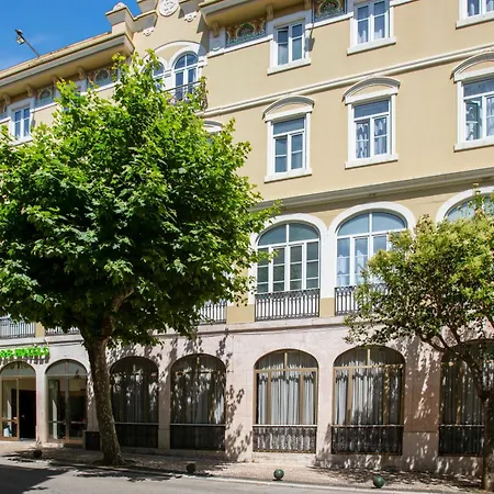 B&B Hotel Figueira Da Foz מלון