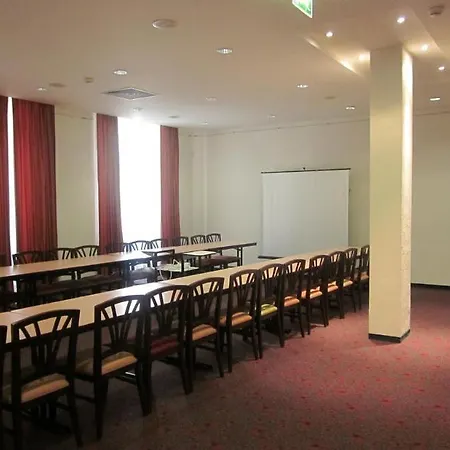 B&B Hotel Figueira Da Foz ホテル 3*