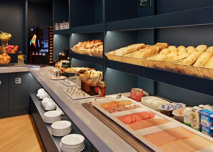 B&B Hotel Figueira Da Foz פיגואיירה דה פוז