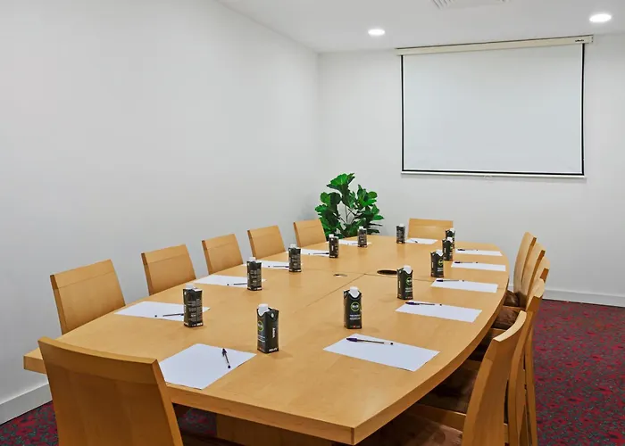 מלון B&B Hotel Figueira Da Foz