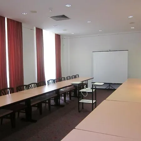 B&B Hotel Figueira Da Foz Hotel 3*