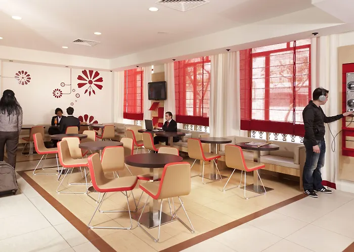 Hotel B&B Hotel Figueira Da Foz 3*